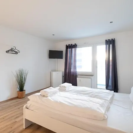 Apartment Cozy 2-room With Wifi & Sky *