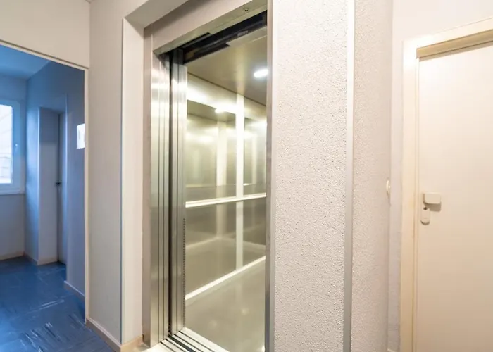 Cozy 2-room With Wifi & Sky Apartamento *